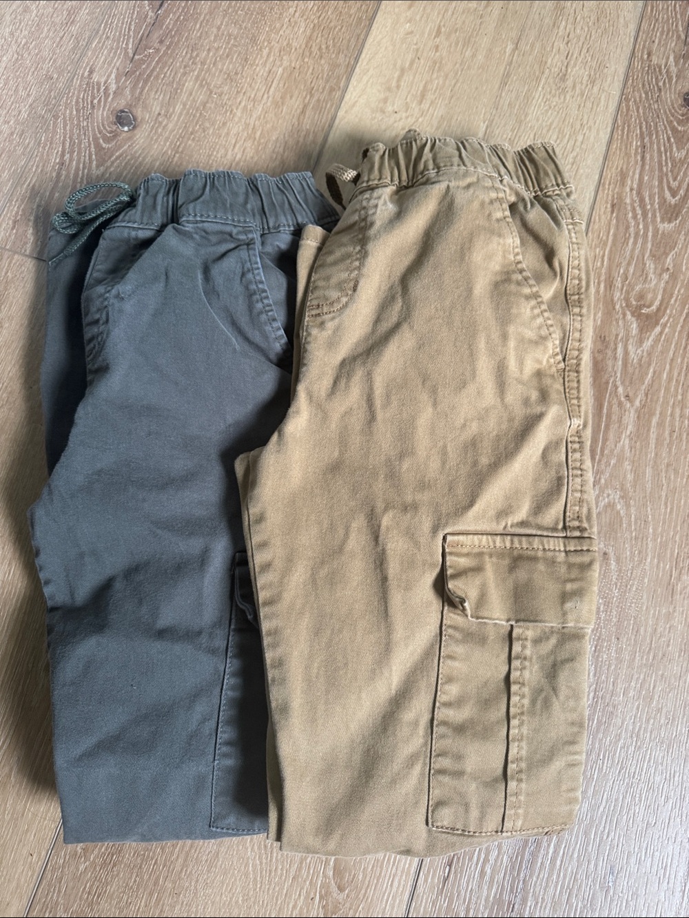 Cat & Jack Kids Cargo Pants Gray and Tan